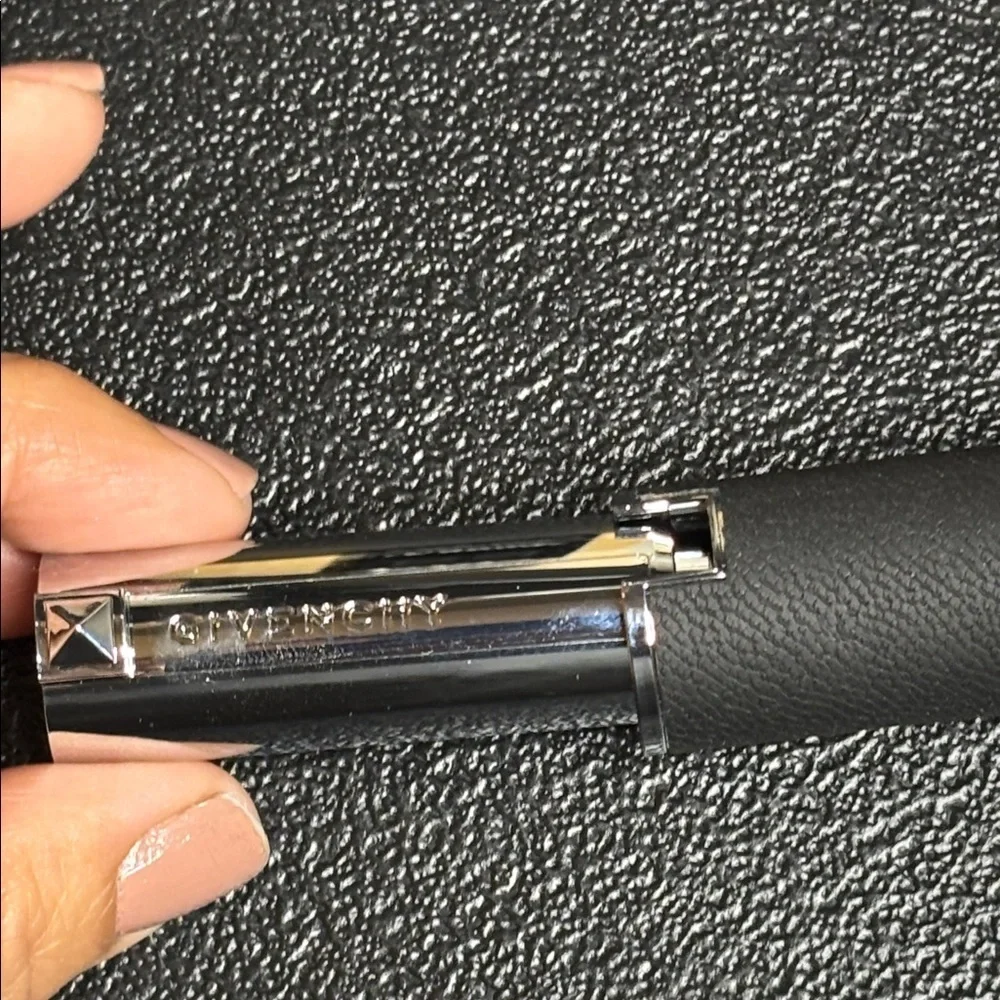 Givenchy Le Rouge Liquide - 203 Rose Jersey Lipstick New